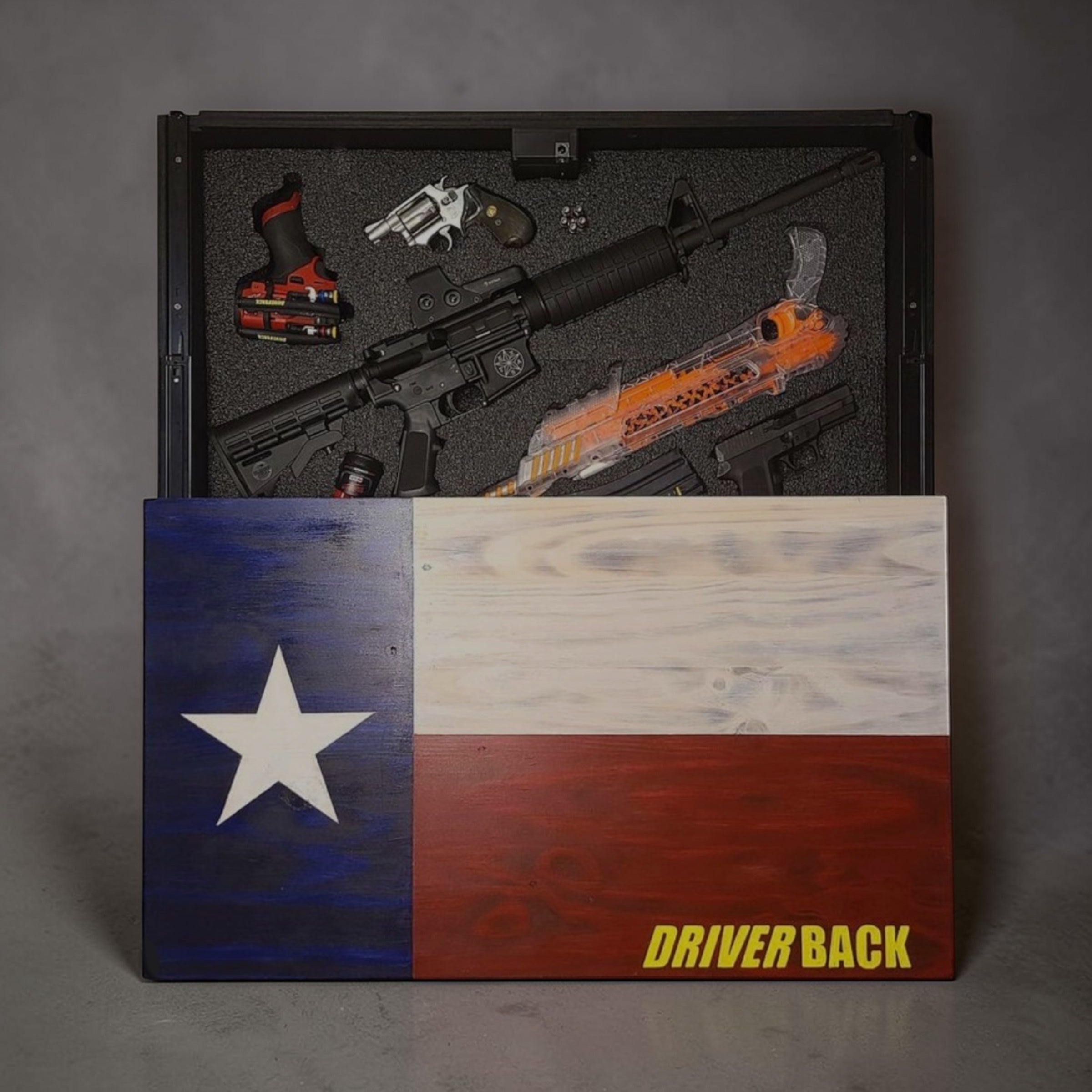 GUN Concealment Case Custom – Handcrafted Patriot Series 32”